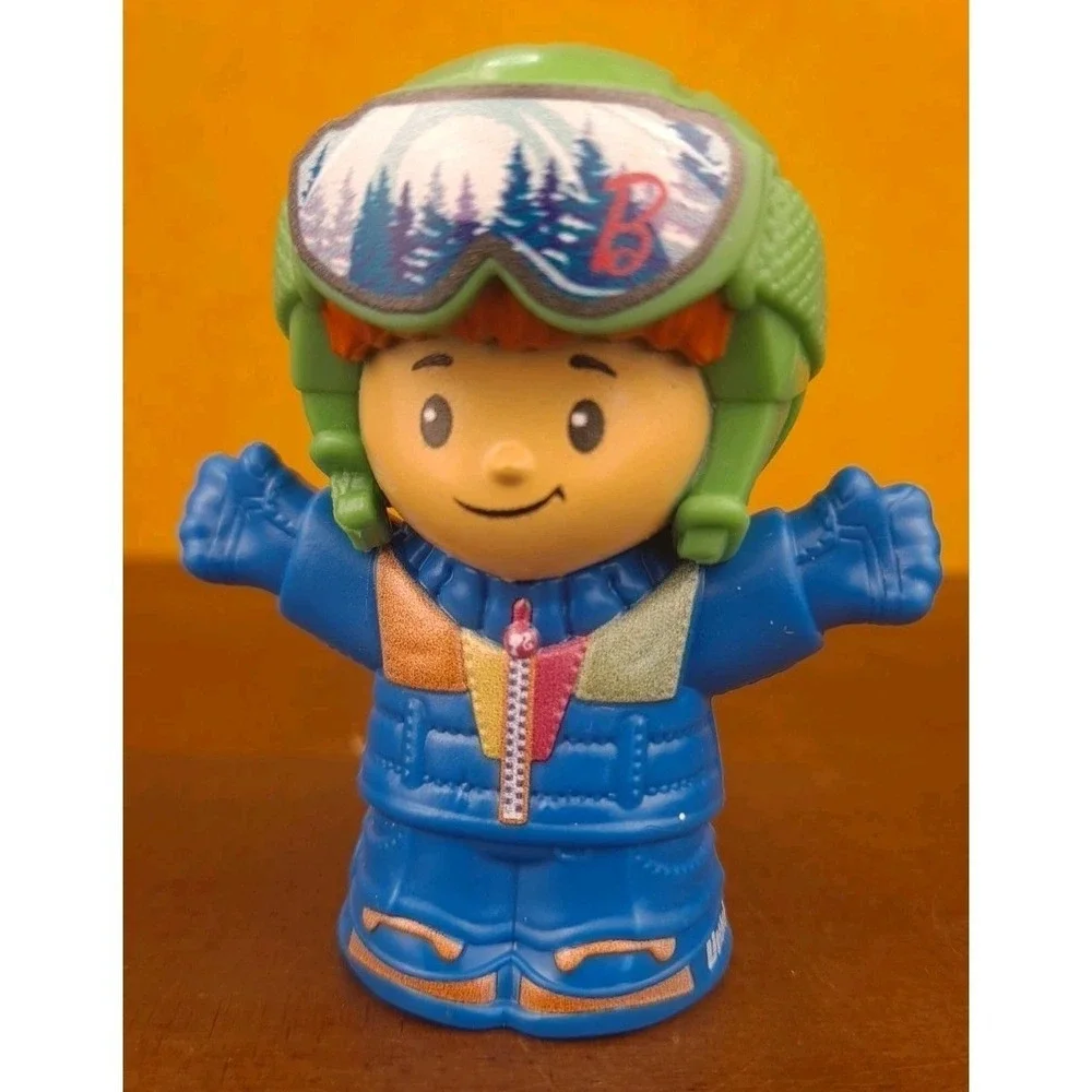 Fisher Price Little People Barbie Snowboarder Skier Blue Snowsuit Green Helmet